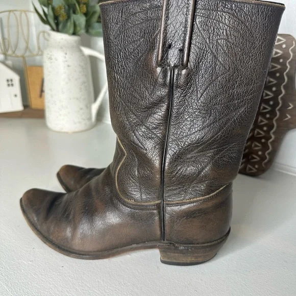 Vintage Frye Aged Brown Leather Western Cowboy Boots Women's - Size 7.5 - Picture 2 of 9